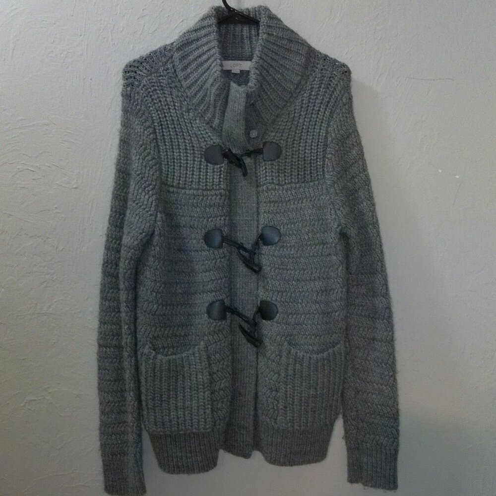 LOFT Women’s XL Gray Chunky Knit Toggle Cardigan Sweater